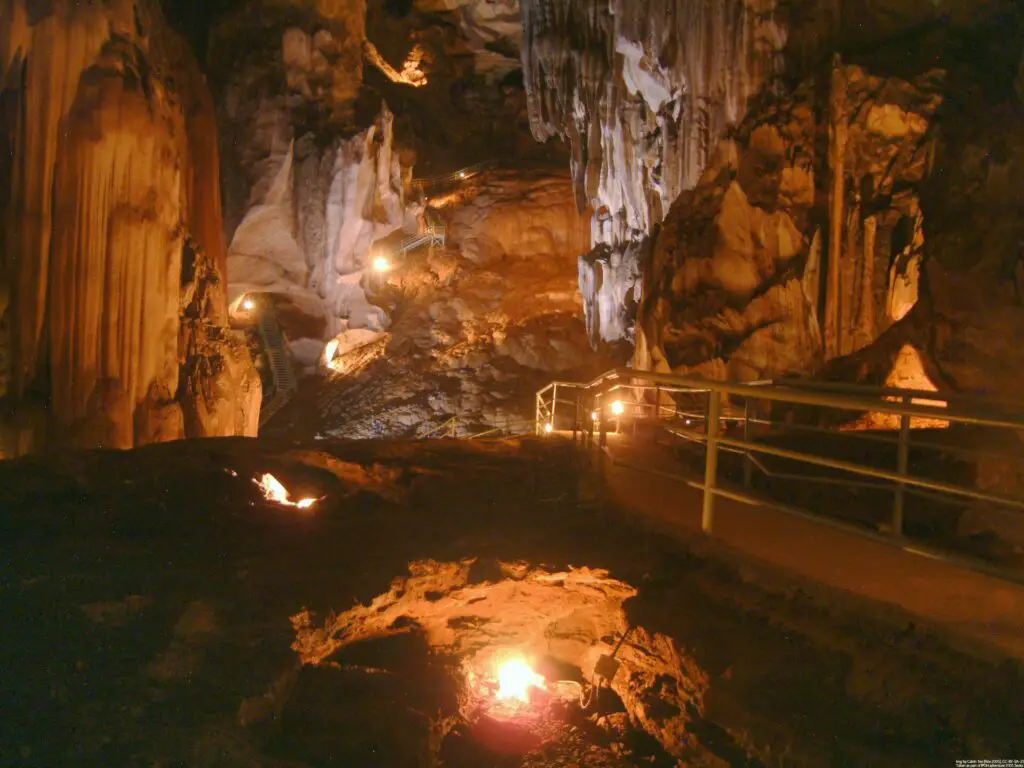 Ipoh Caverns: A Natural Haven for Adventure Seekers