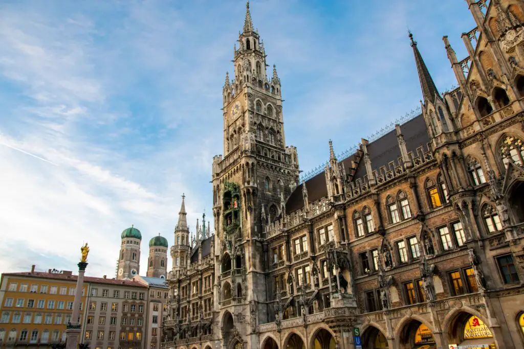 Exploring the Beauty of Marienplatz - A Sightseer's Delight