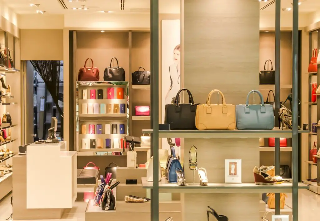 Exploring the Best Shopping Experiences in the United Kingdom: A Shopper's Paradise in Europe