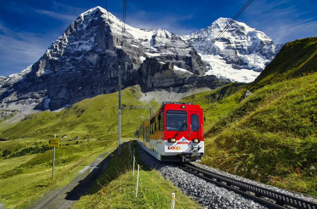 Exploring Switzerland's Transportation Options
