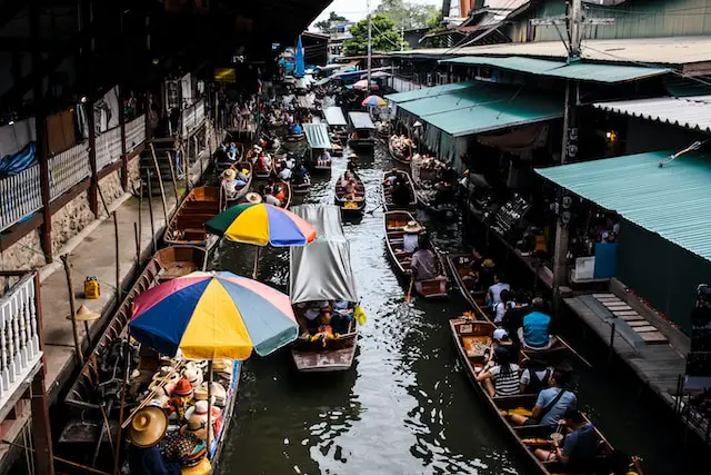 The Enchanting World of Floating Markets in Thailand