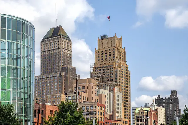 A Rejuvenated City of Newark, New Jersey, Offering Premier Attractions and Entertainment