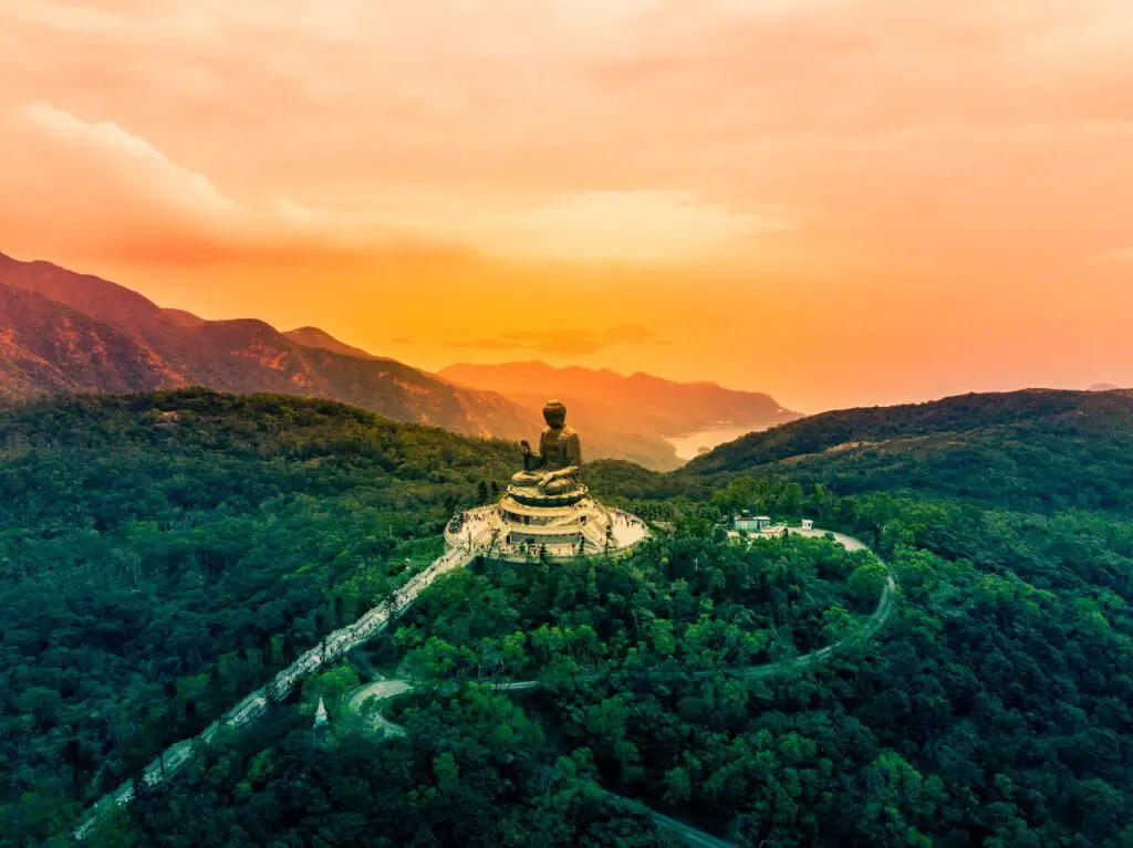 Discover the Splendor of Tian Tan Buddha, a Hong Kong Hotspot