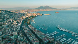 Naples Unveiled: Where Beach Tranquility Meets Fine Art Splendor