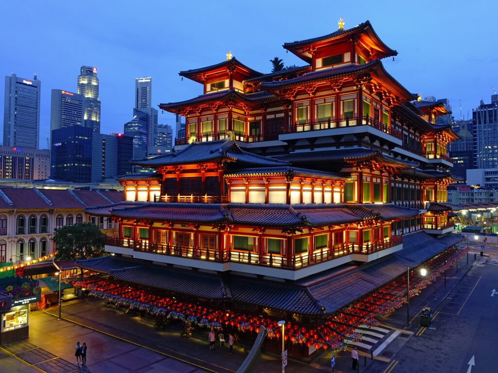 Wonders of the Buddha's Tooth Relic Temple in Singapore