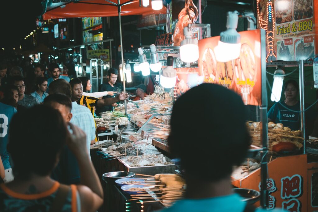 Kuala Lumpur's Local Street Food Night Tour: Savor the Flavors