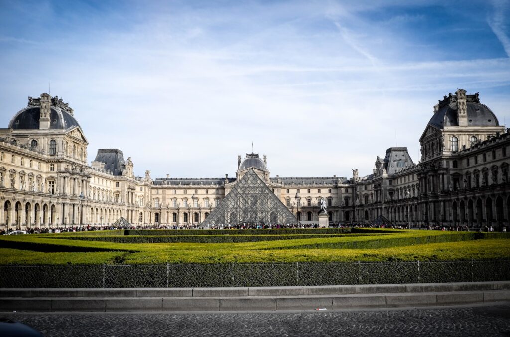 France's Architectural Wonders - The Best Reasons to Visit