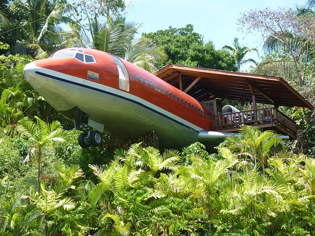 Embracing Eco-Friendly Accommodations in Costa Rica