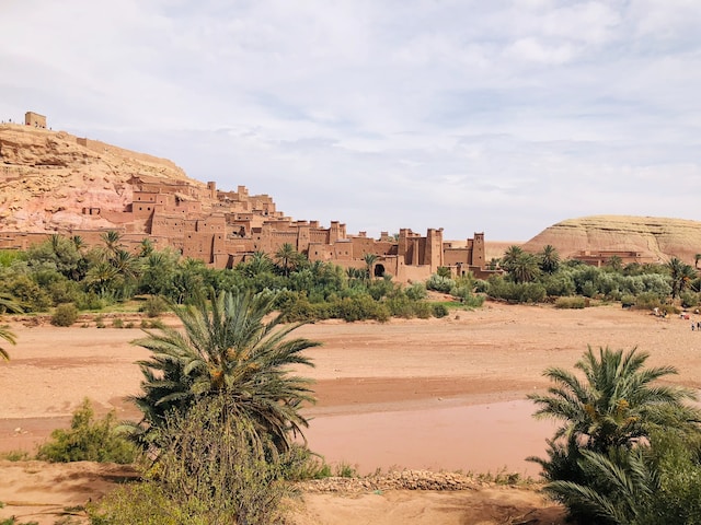 Exploring the Enchanting Land of Morocco: Top Attractions That Will Leave You Spellbound