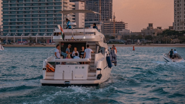 Renting a Yacht in Dubai – Options, Prices and More