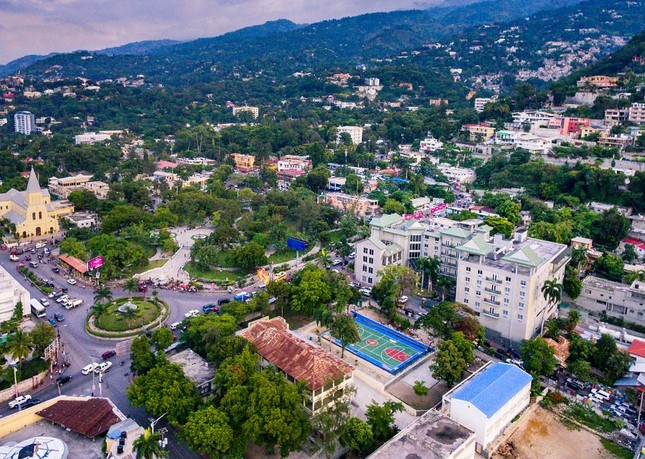 Exploring Haiti's Hidden Gems: The Must-Visit Urban Centers