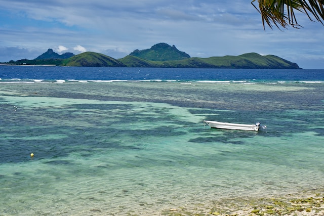 Exploring the Enchanting Islands of Fiji: Top Attractions on Each Island
