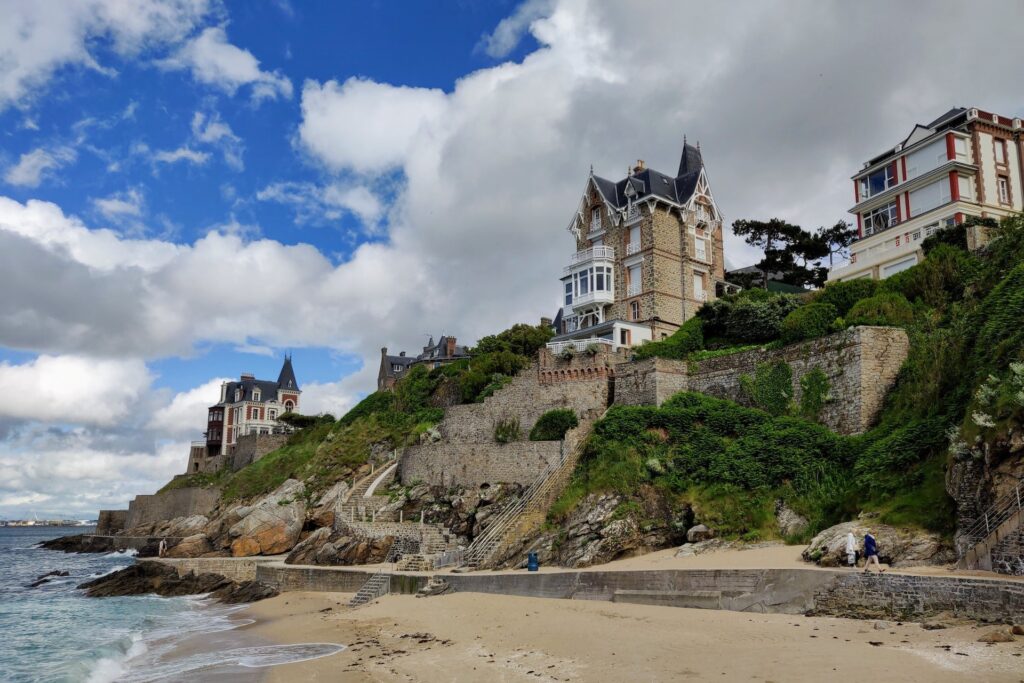 Beach Bliss: The Best Coastal Escapes in France